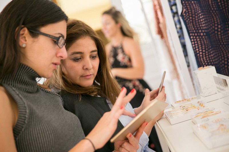 When fashion meets technology - Huawei powers the Faux showroom at Paris Fashion Week